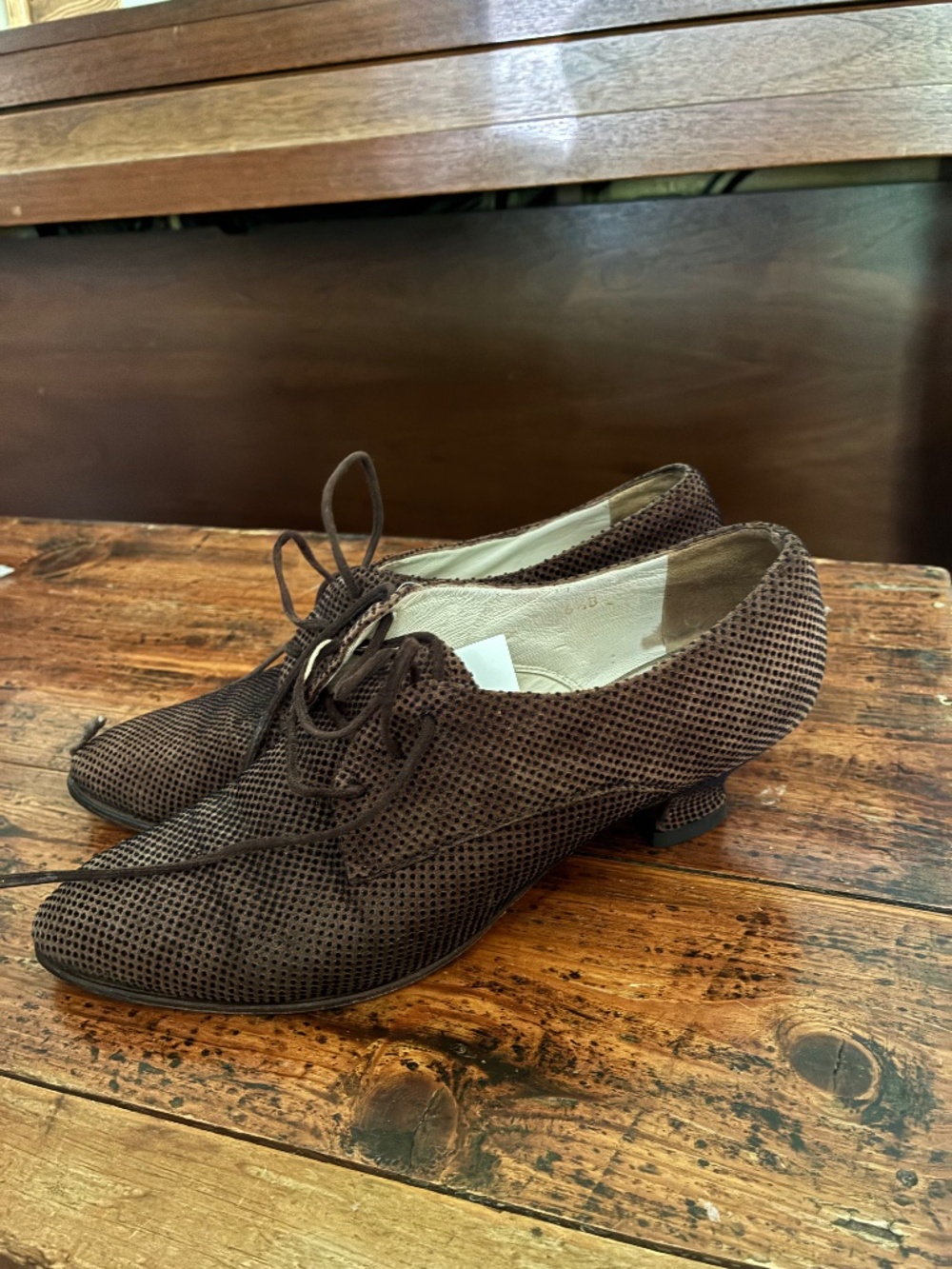 Witchy 80s Oxford Kitten Heel